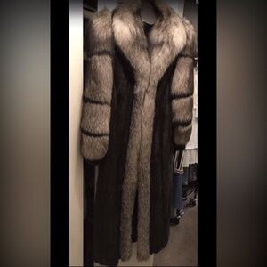 Great mint condition Saca Mink Fur Coat. Only worn twice